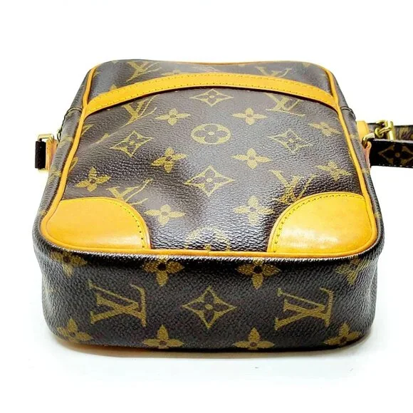 Louis Vuitton LV Shoulder Bag Danube Brown Monogram 450-053125